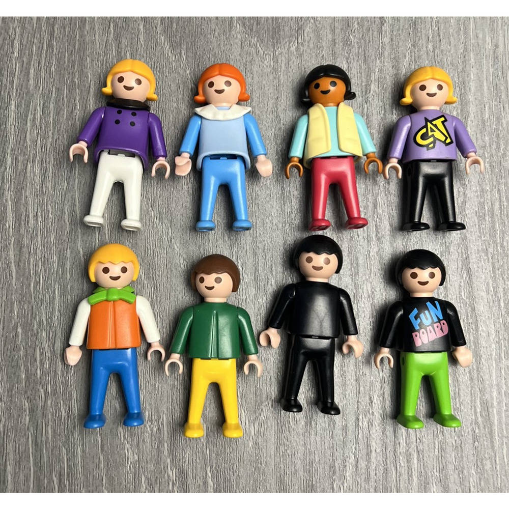Vintage Playmobil Figures Lot of 8 - 1980s Geobra Mixed Outfits‎ Collectible